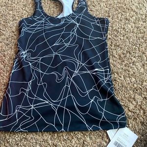 Fabletics black and white tank XS